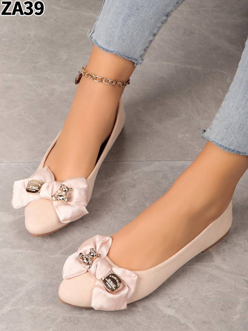 Balerinki / Espadryle damskie Roz 36-41 / 12 par